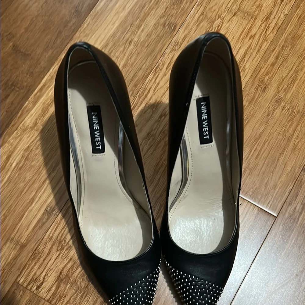 Nine West Black Heels Pointed Toe Classic Women’s Classic Pumps Size 8